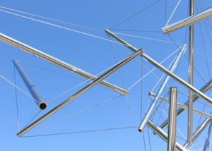Kenneth Snelson image