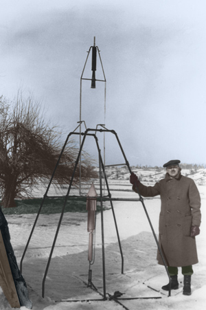 Rockets and Robert Goddard image